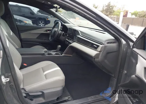 2025 Toyota Camry Se from USA, damaged, VIN 4T1DAACK8SU095304